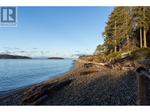 5845 SUNSHINE COAST HIGHWAY Sechelt BC V0N3A1