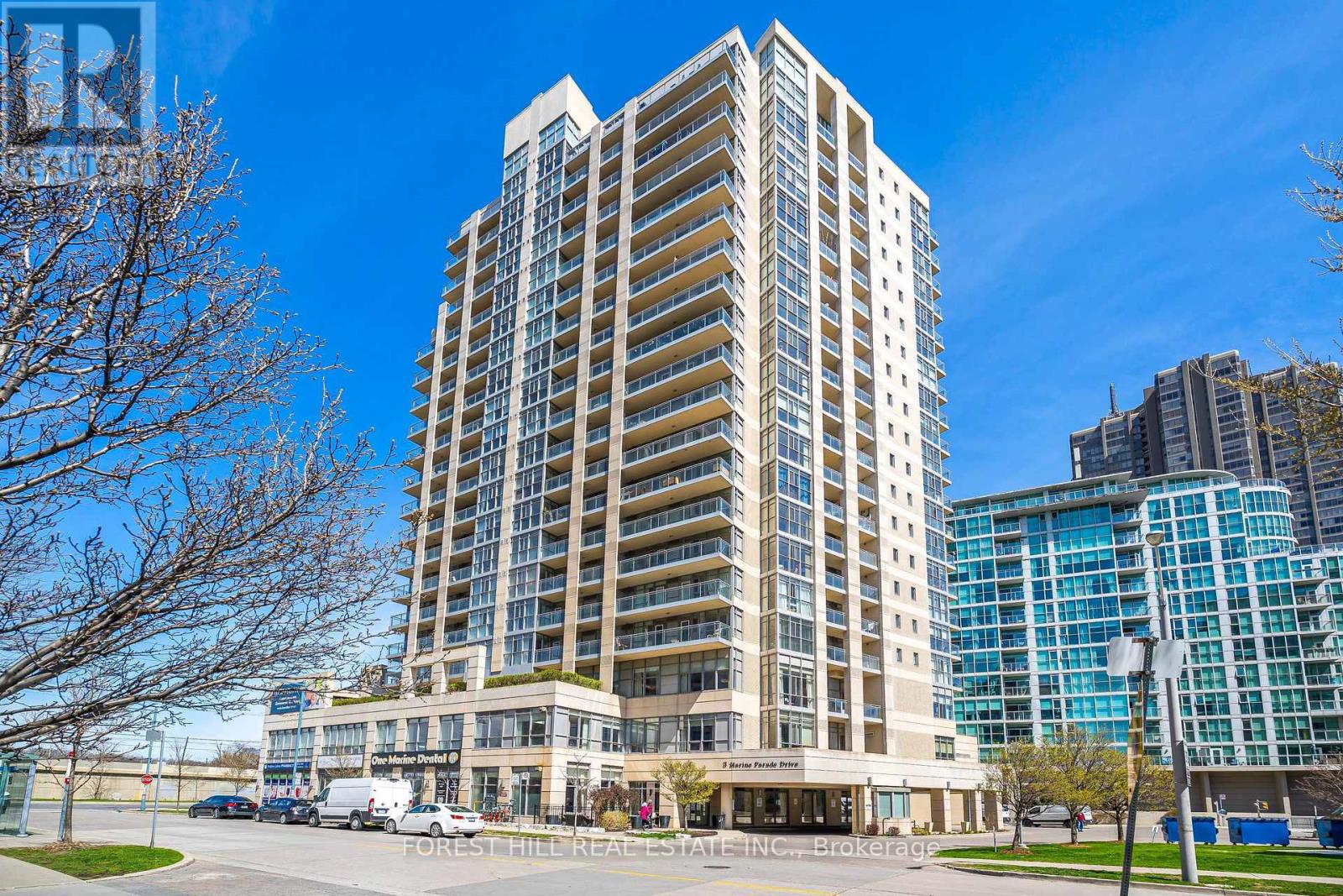 Photo 1 of 26 — 709 - 3 MARINE PARADE DRIVE Unit 709, Toronto (Mimico), ON M8V3Z5