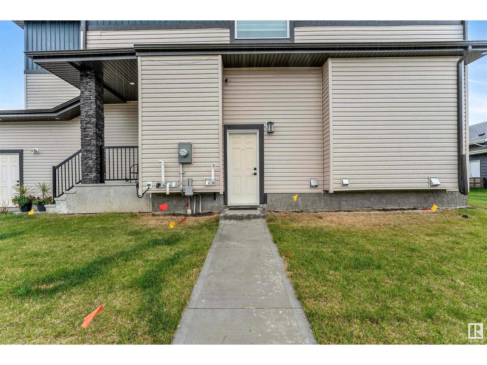 259 RAVINE DR