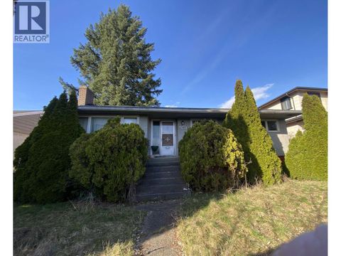 6347 PARKCREST DRIVE Burnaby BC V5B2T1