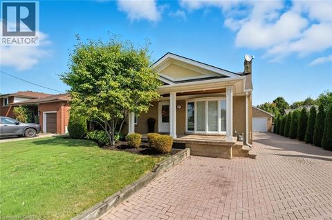 253 MARGARET Drive Oakville ON L6K2W3