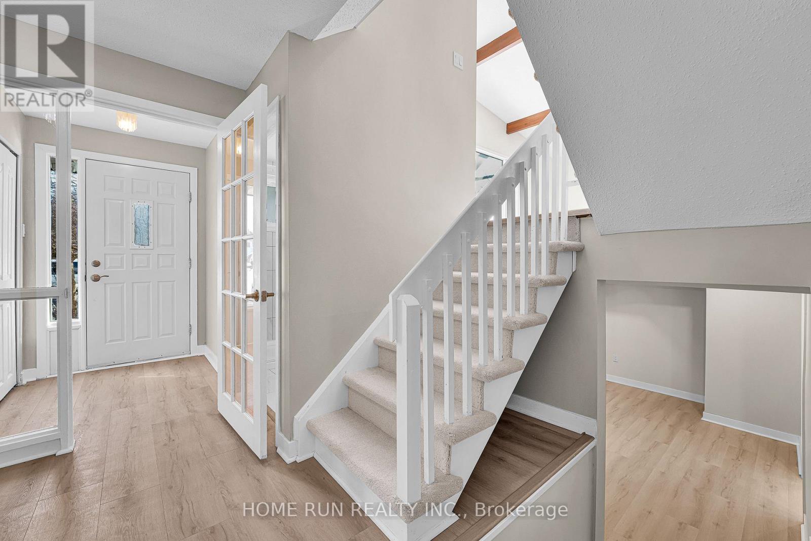 1259 MEADOWLANDS DRIVE E