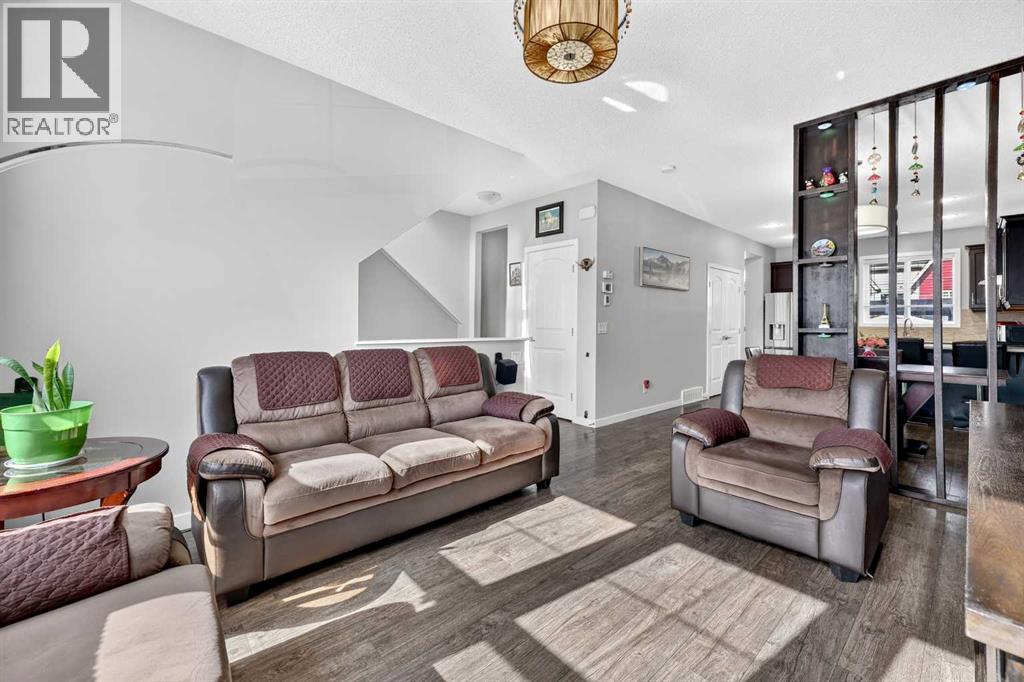 27 Red Embers Lane NE