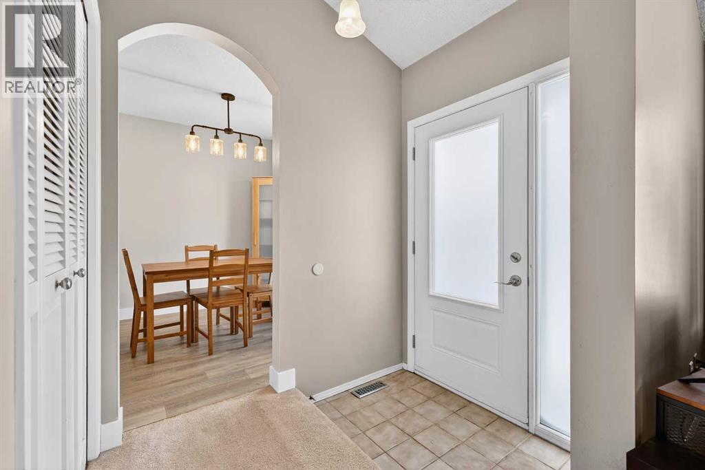 196 Deersaxon Circle SE