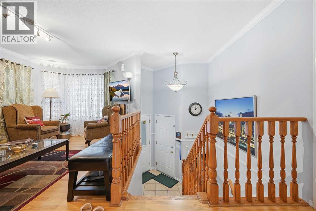 311 Saddlecreek Point NE