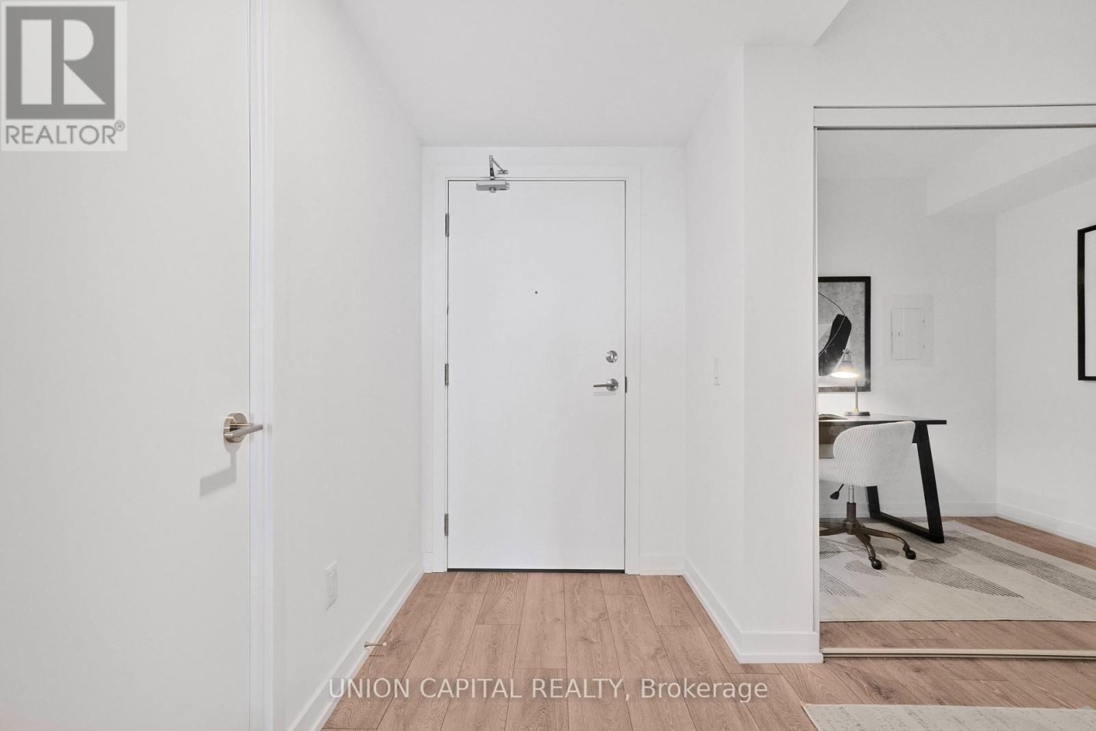 835 - 1100 SHEPPARD AVENUE W
