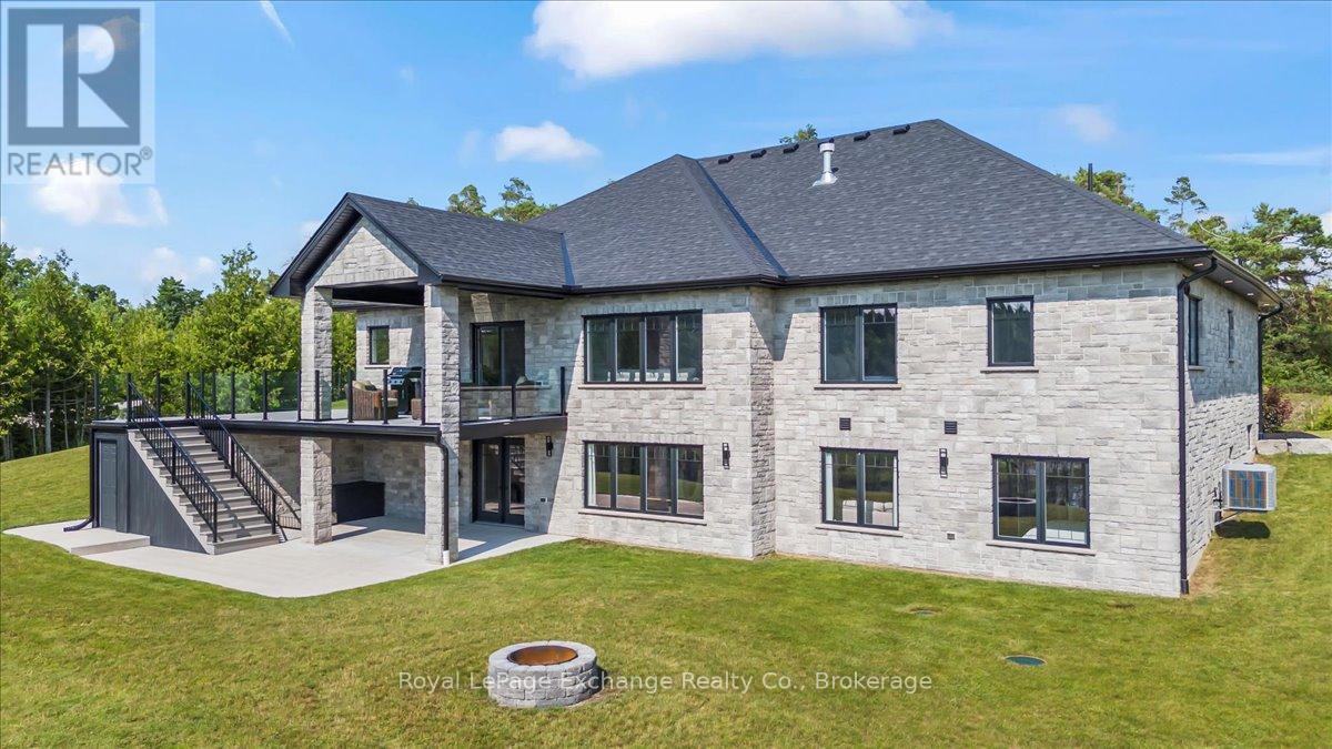 150 LOUISE CREEK CRESCENT