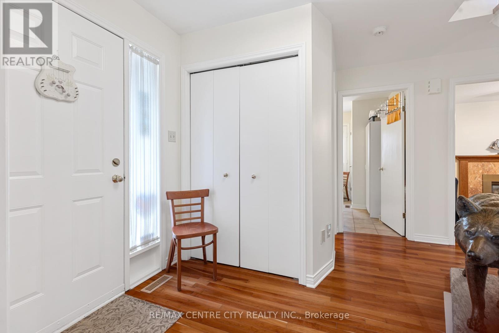 78 COLONIAL CRESCENT