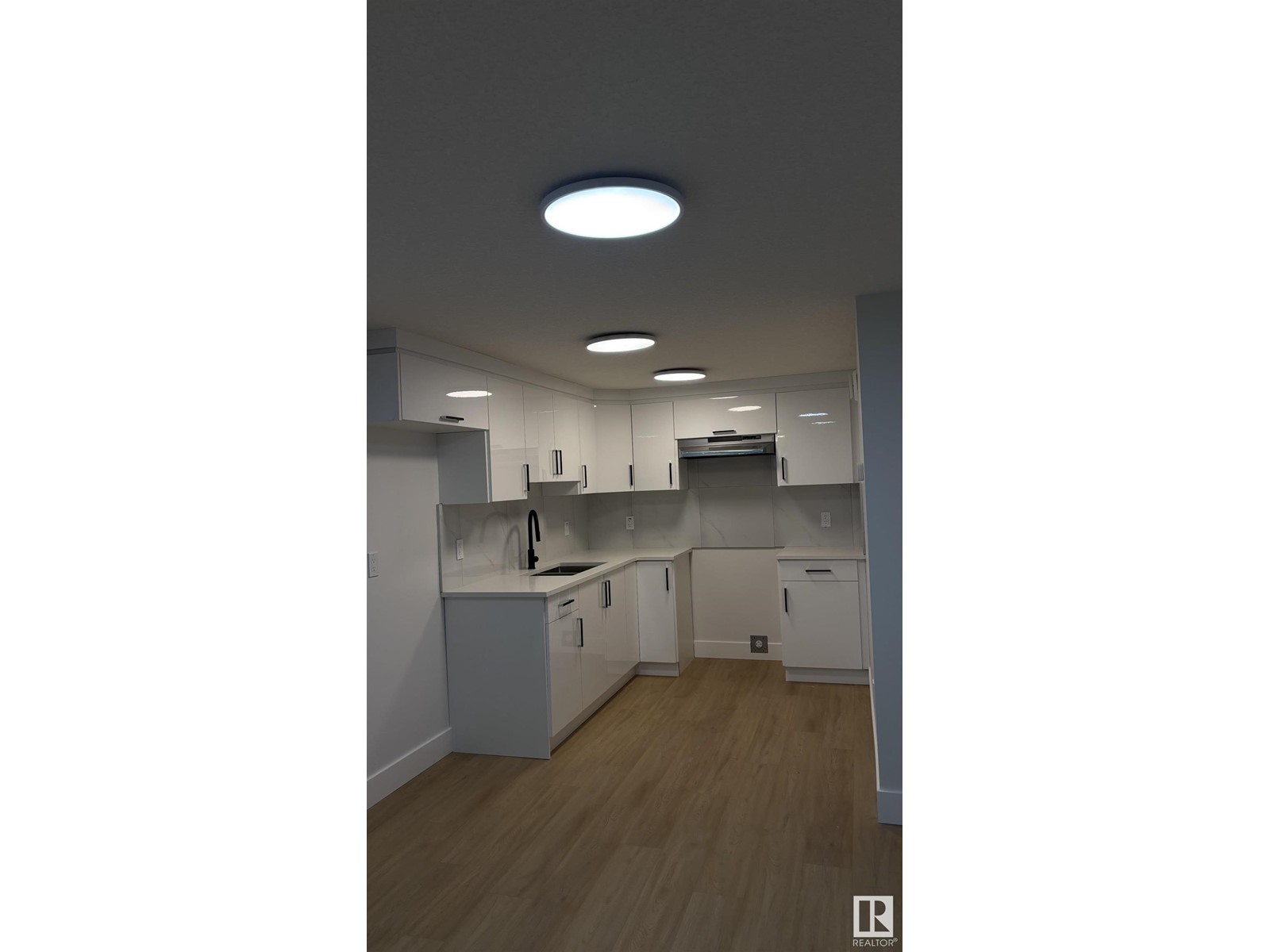 11140 126 ST E NW