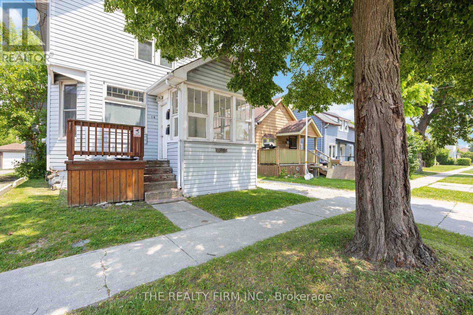 316 CONFEDERATION STREET