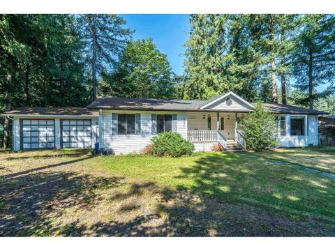 3837 KAREN DRIVE|Cultus Lake North Cultus Lake BC V2R5A5