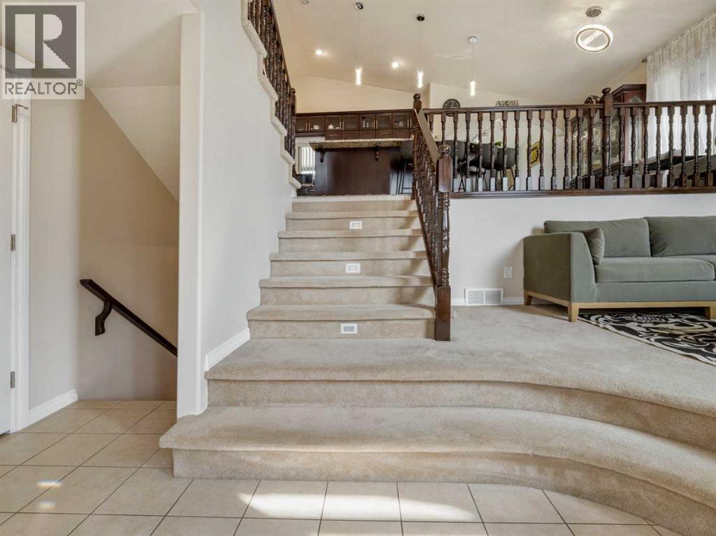 605 Couleecreek Place S