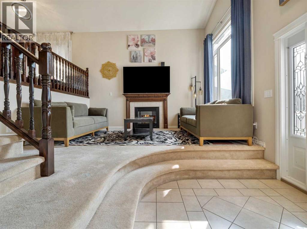 605 Couleecreek Place S