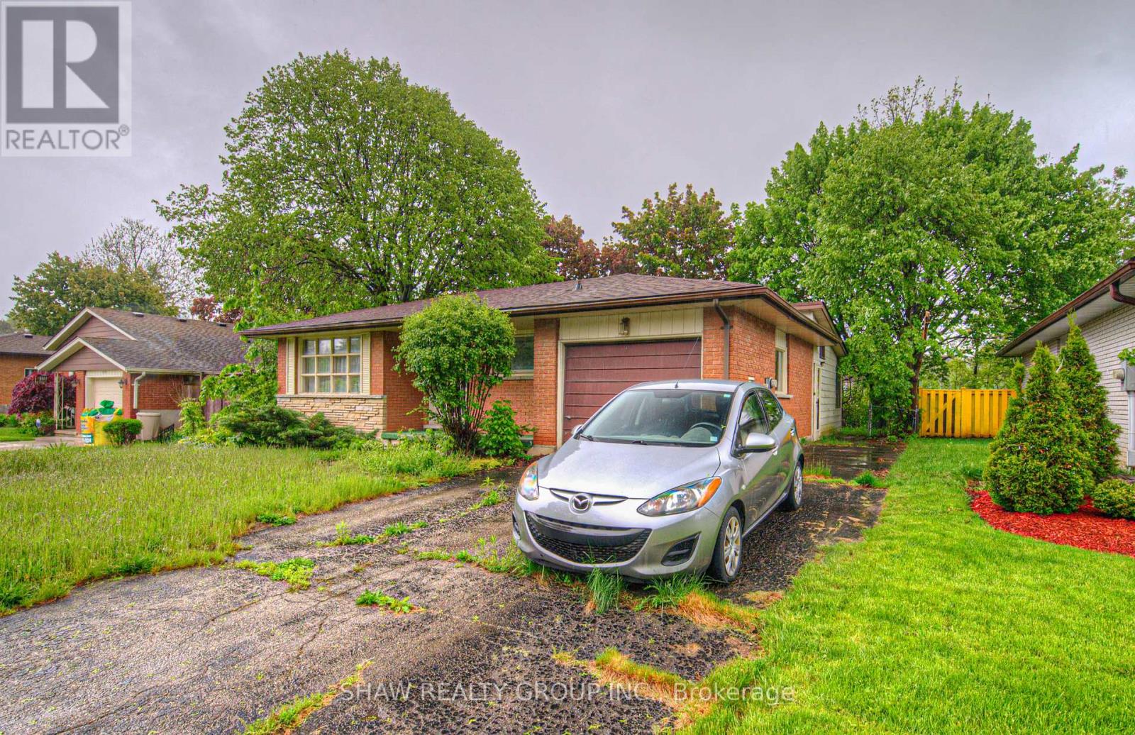 537 GLEN MANOR BOULEVARD