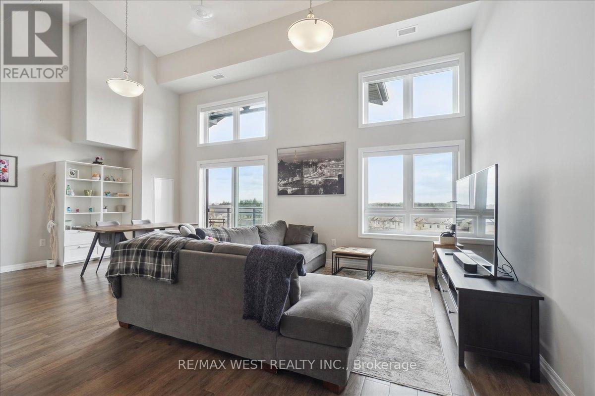 413 - 35 KINGSBURY SQUARE