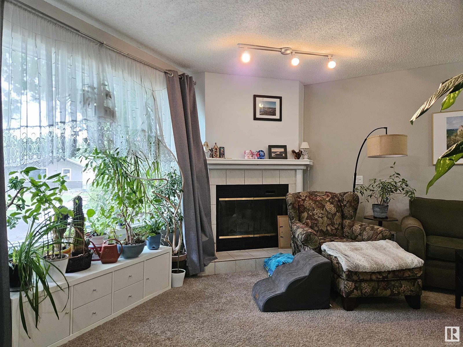 11811 51 ST NW