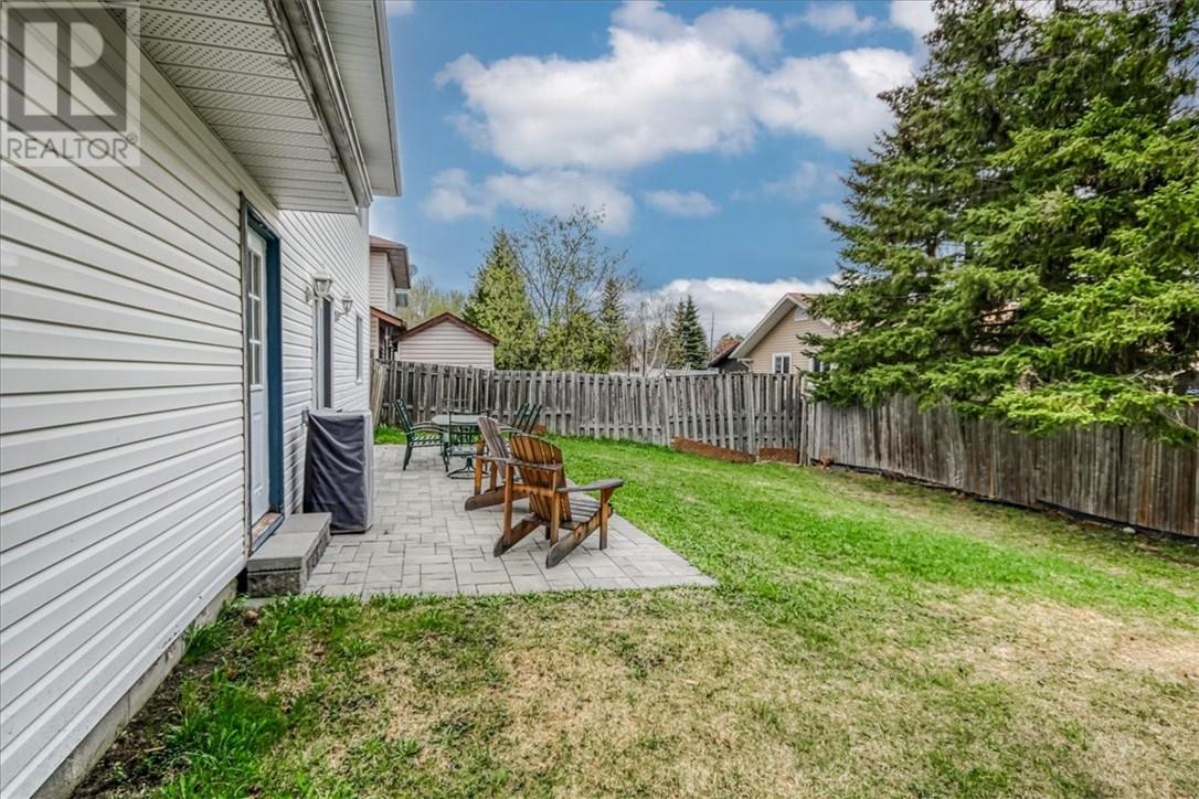 14 Chantal Crescent