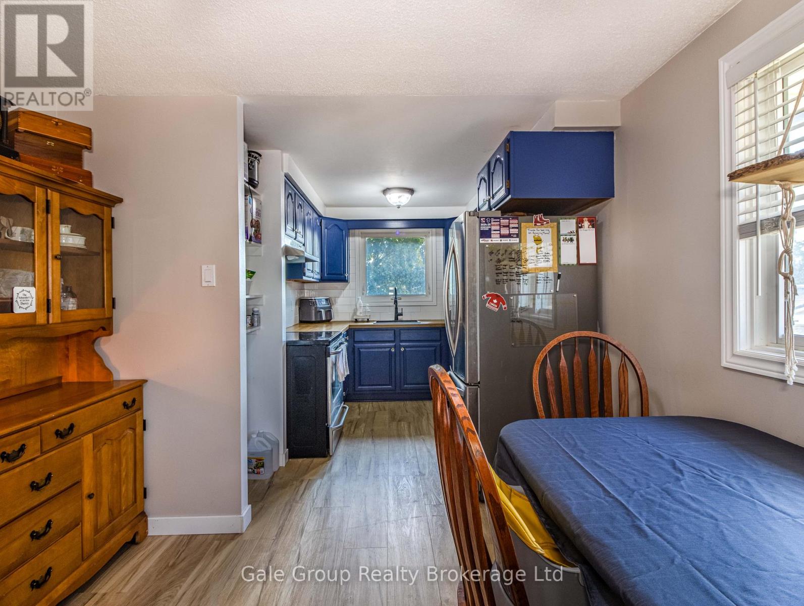 19 GREENDALE CRESCENT