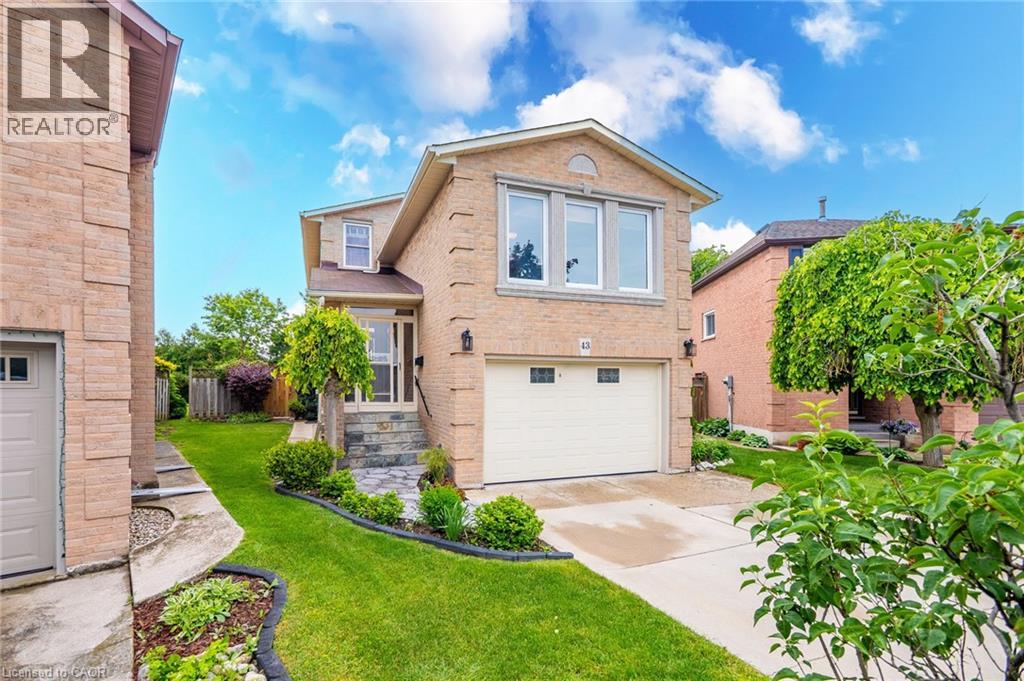 43 PURITAN Court