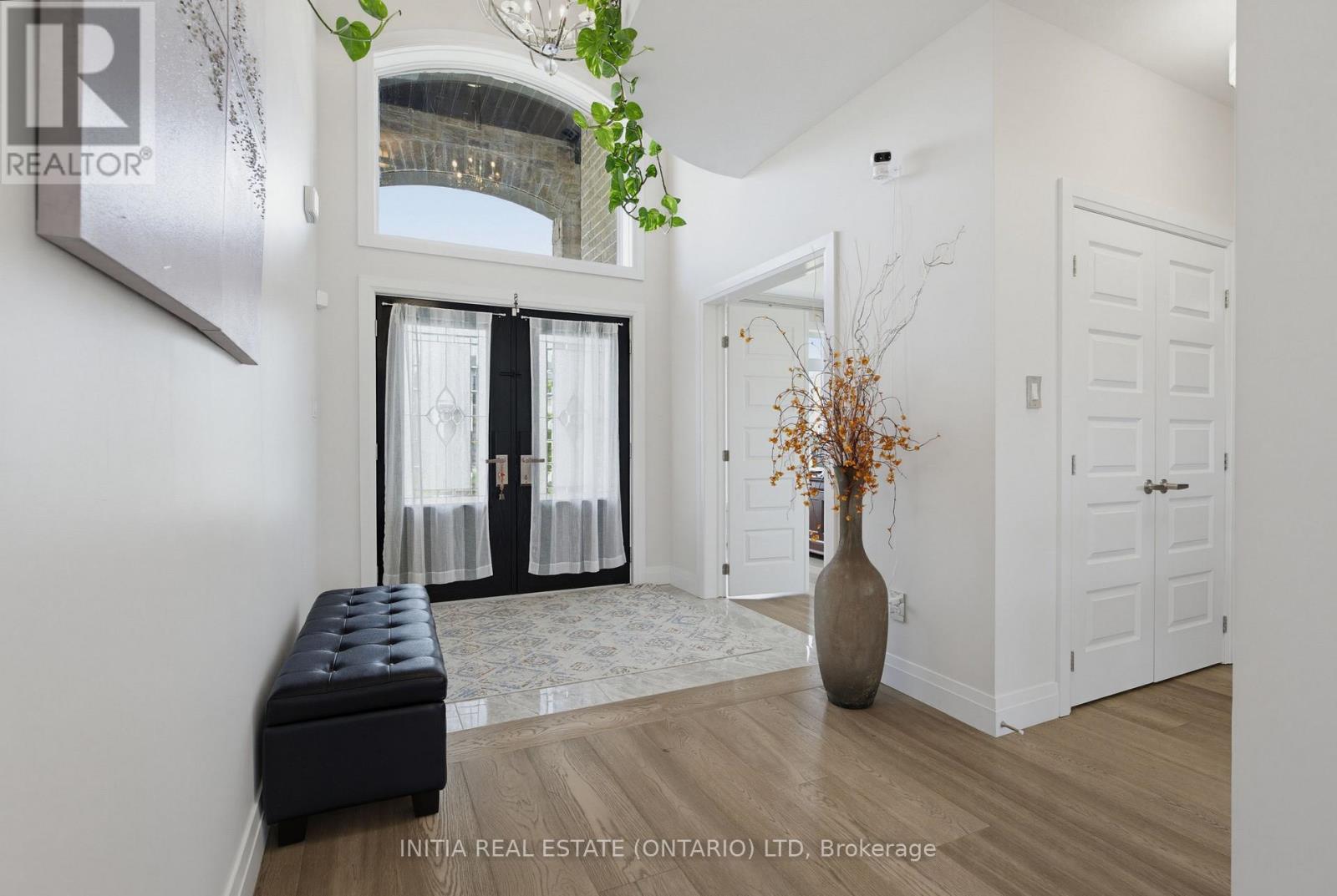 1258 SILVERFOX DRIVE