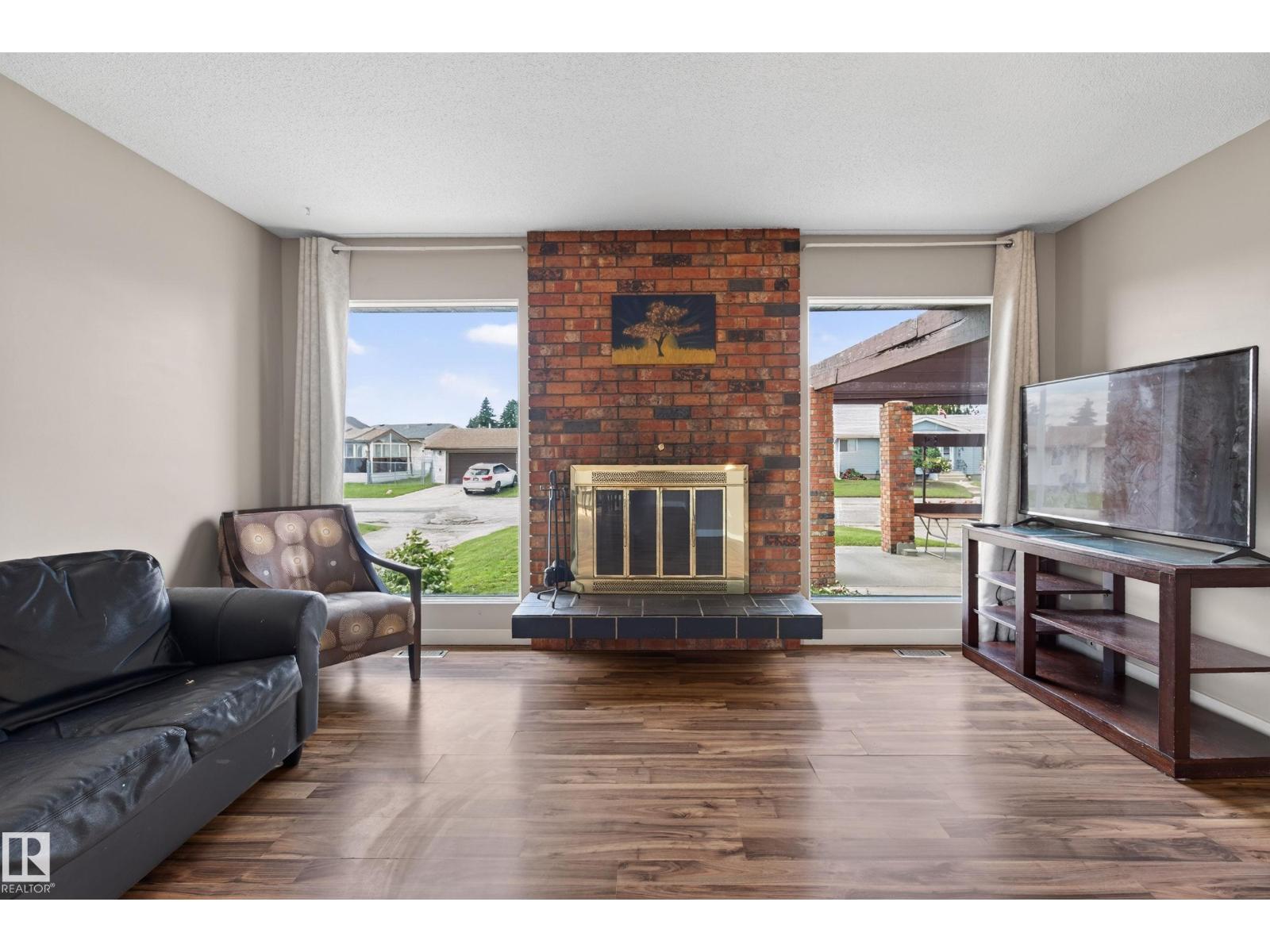 15231 117 ST NW