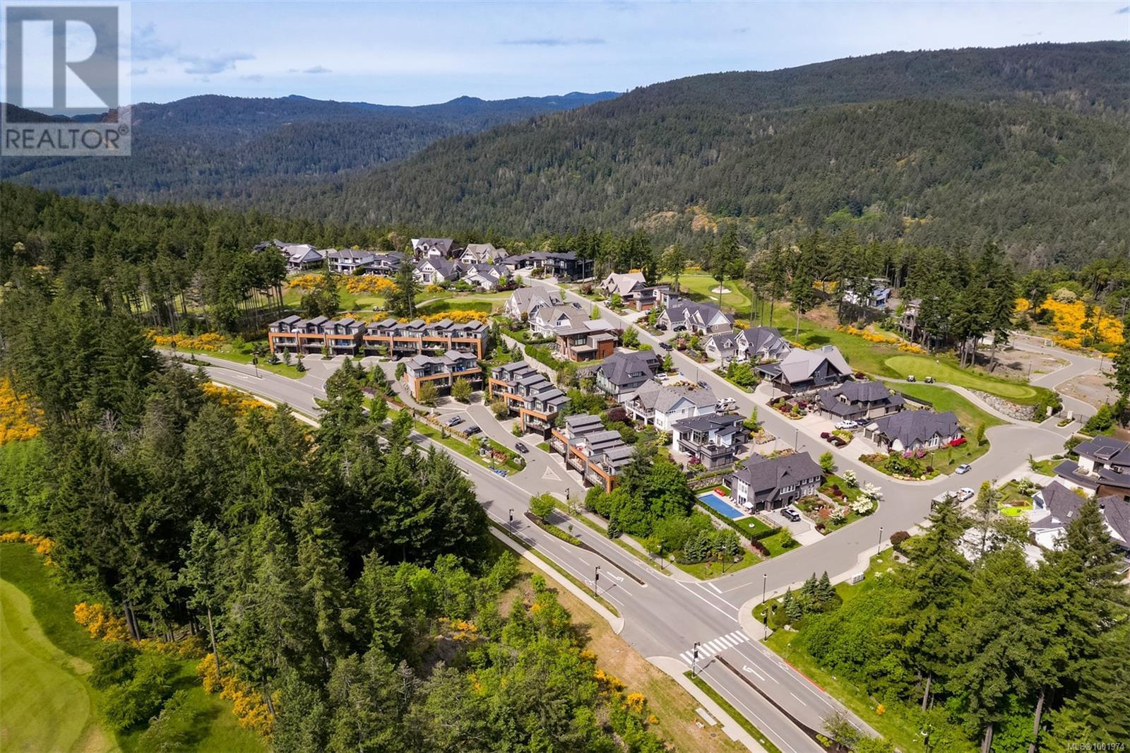 104 1454 Bear Mountain Pkwy