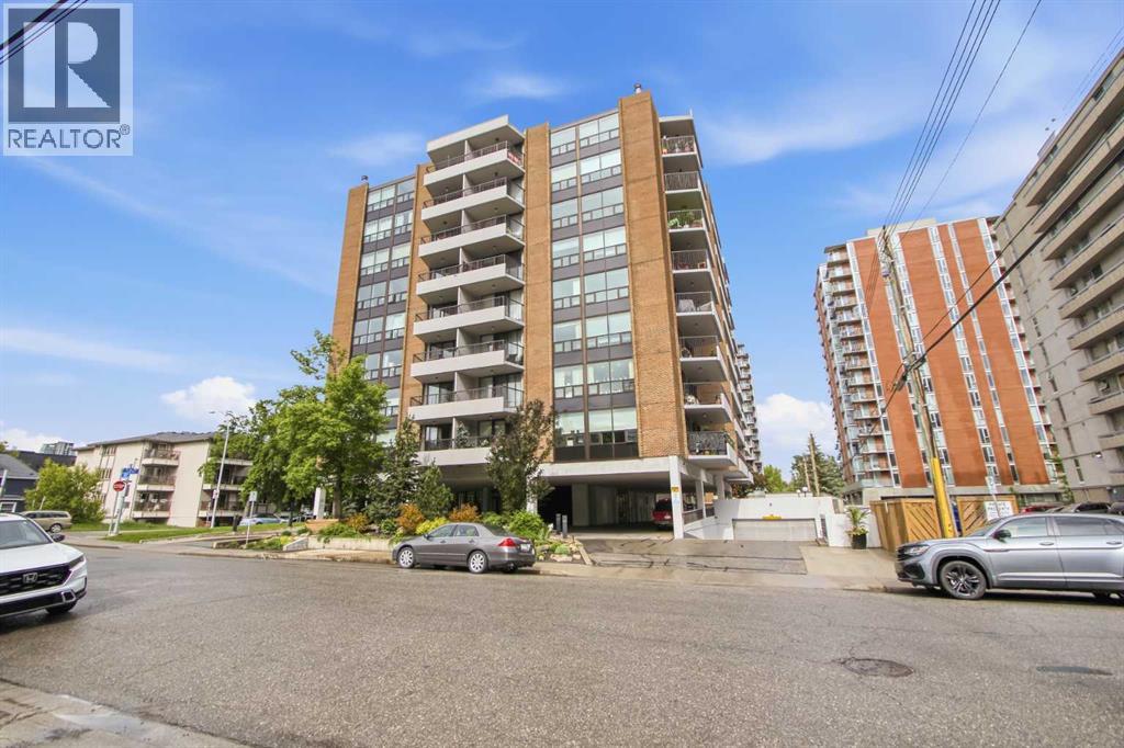 9E, 133 - 25 Avenue SW