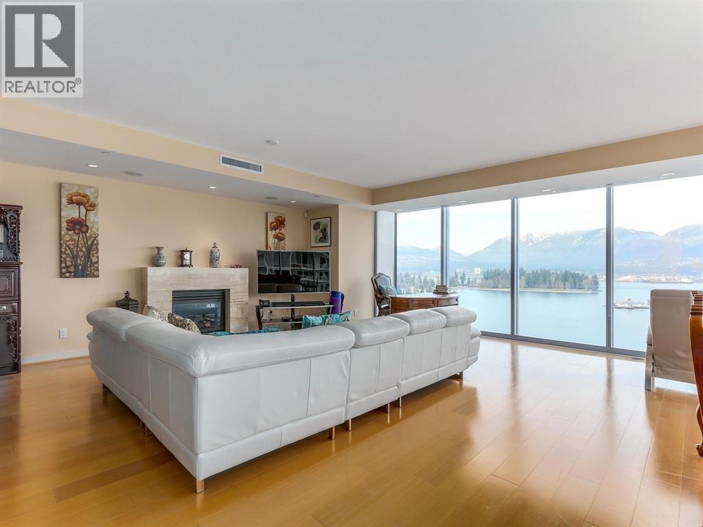 1202 1169 W CORDOVA STREET