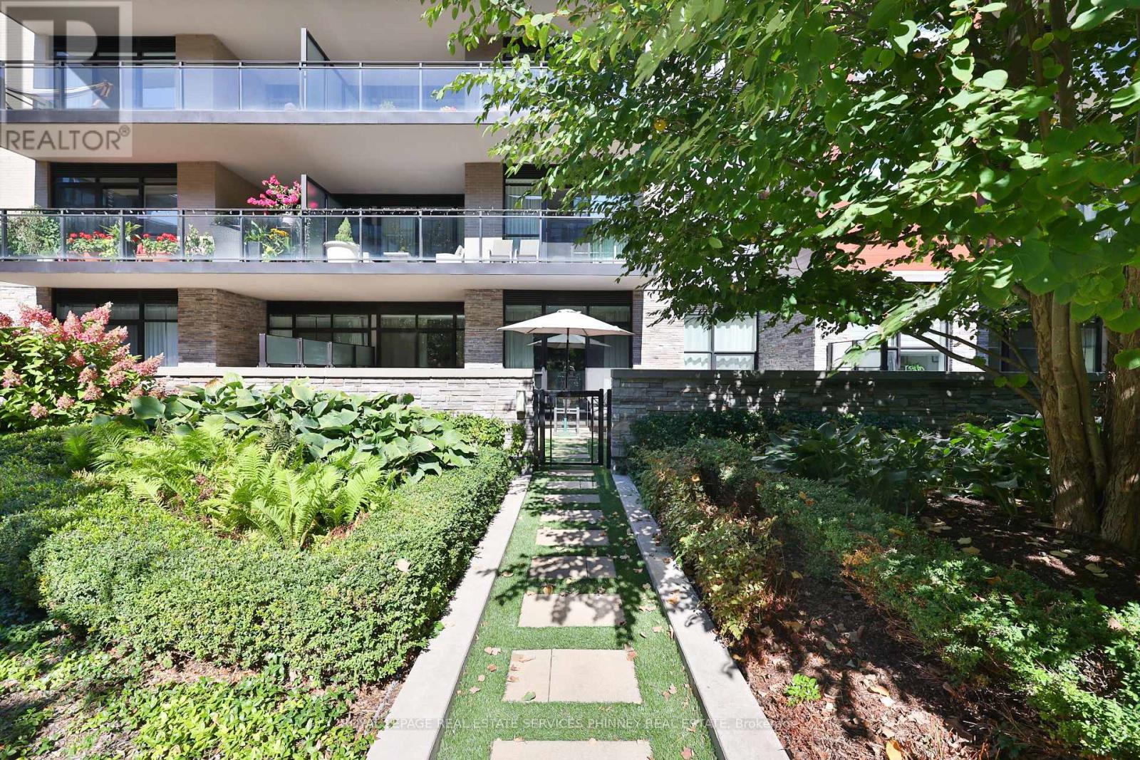 155 - 1575 LAKESHORE ROAD W