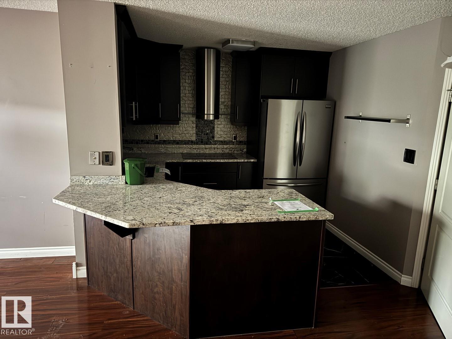 #103 9640 105 ST NW