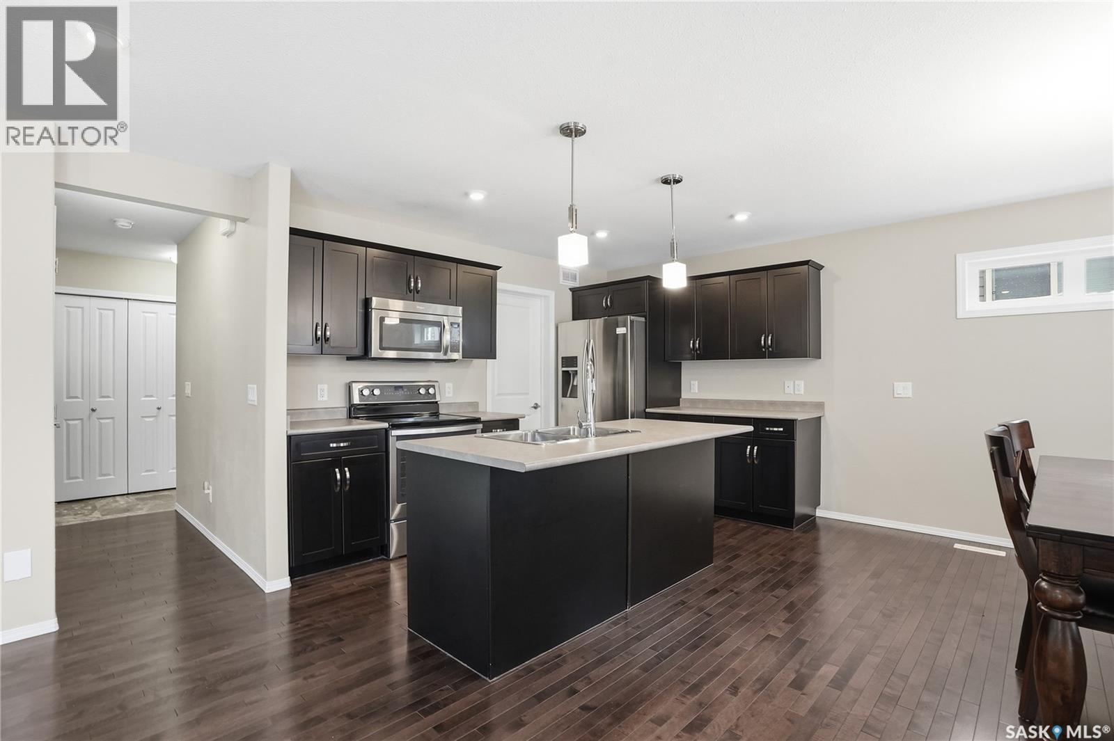 366 Kolynchuk MANOR