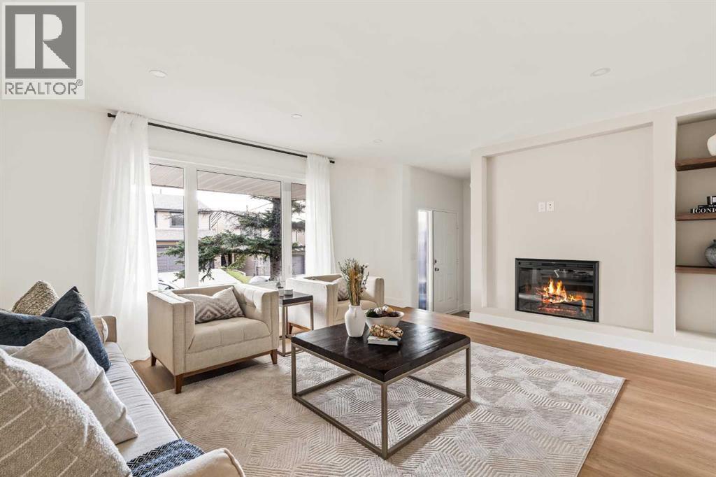 11 Coach Manor Rise SW