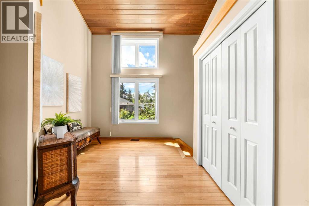 8 Varsplain Place NW