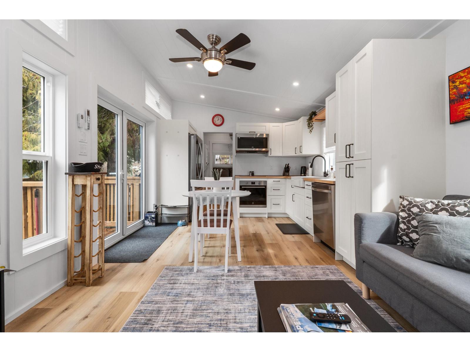 H113 STRAWBERRY LANE|Sunshine Valley