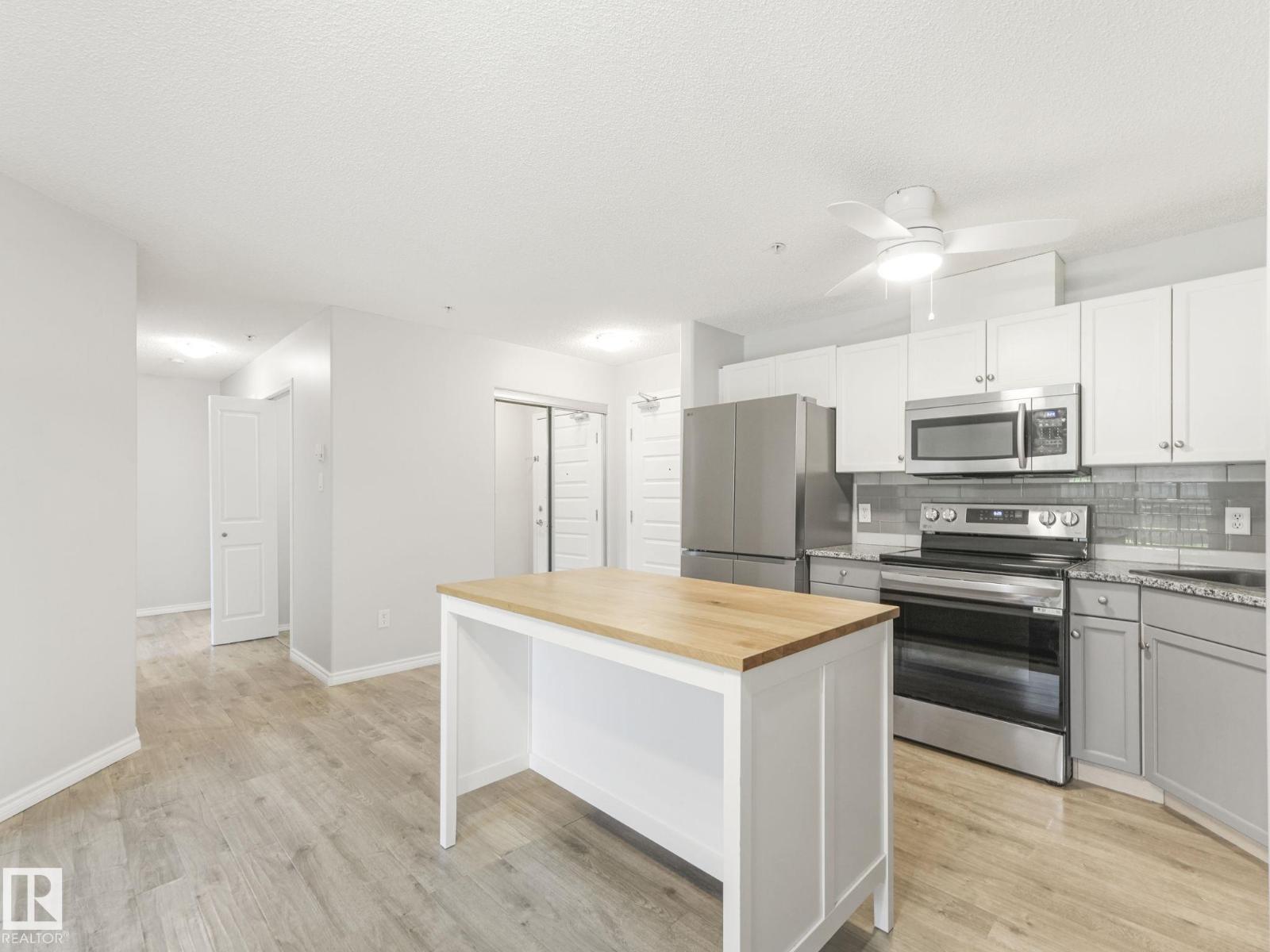 #110 646 MCALLISTER LO SW