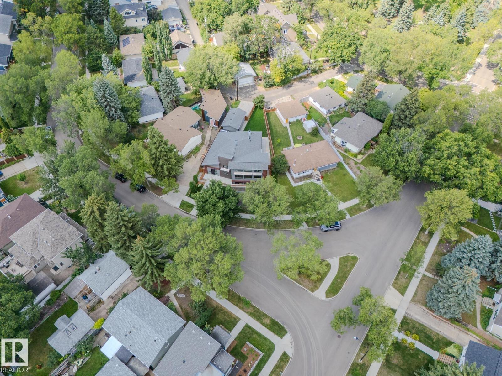 8704 92B AV NW
