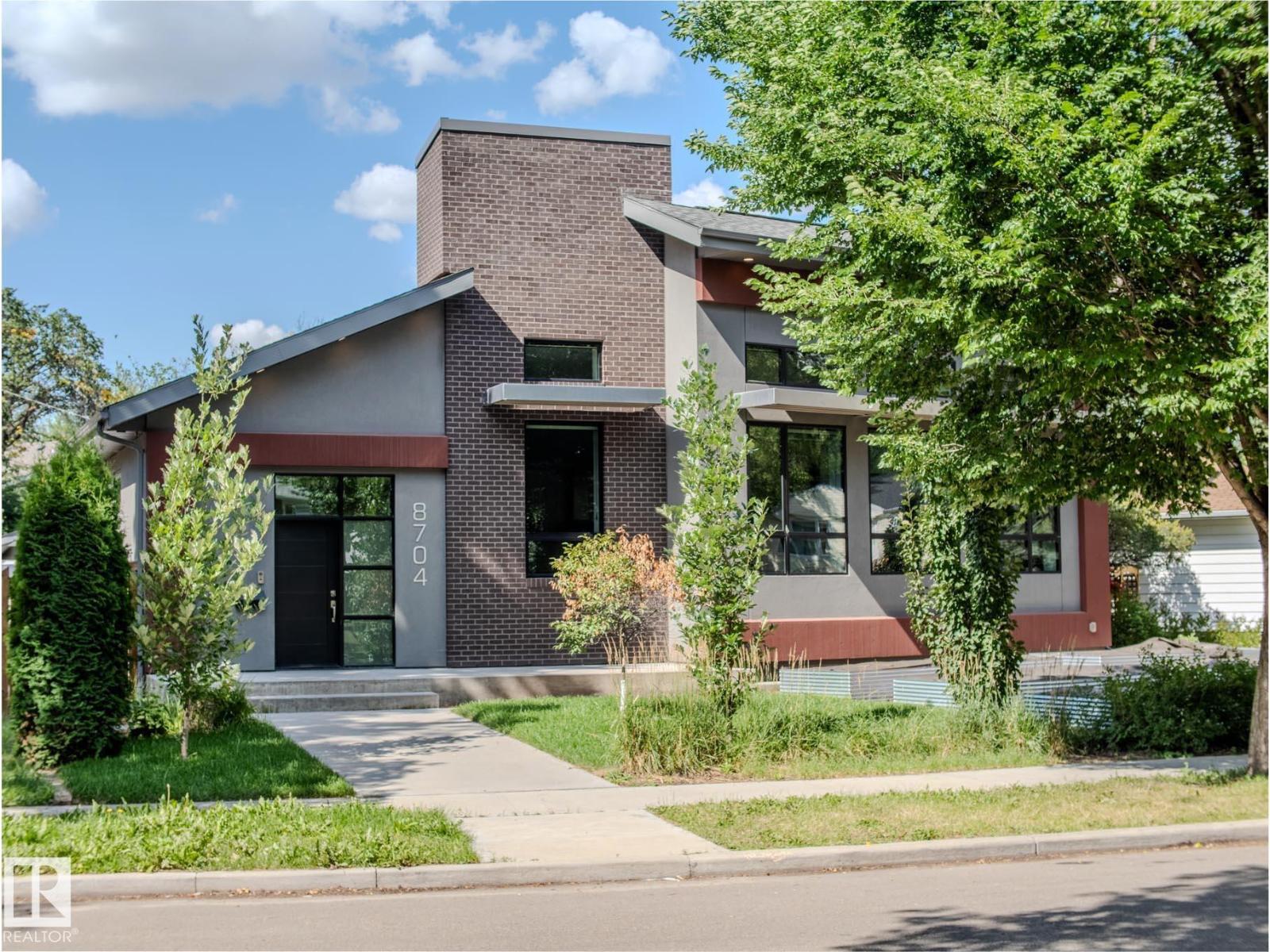 8704 92B AV NW