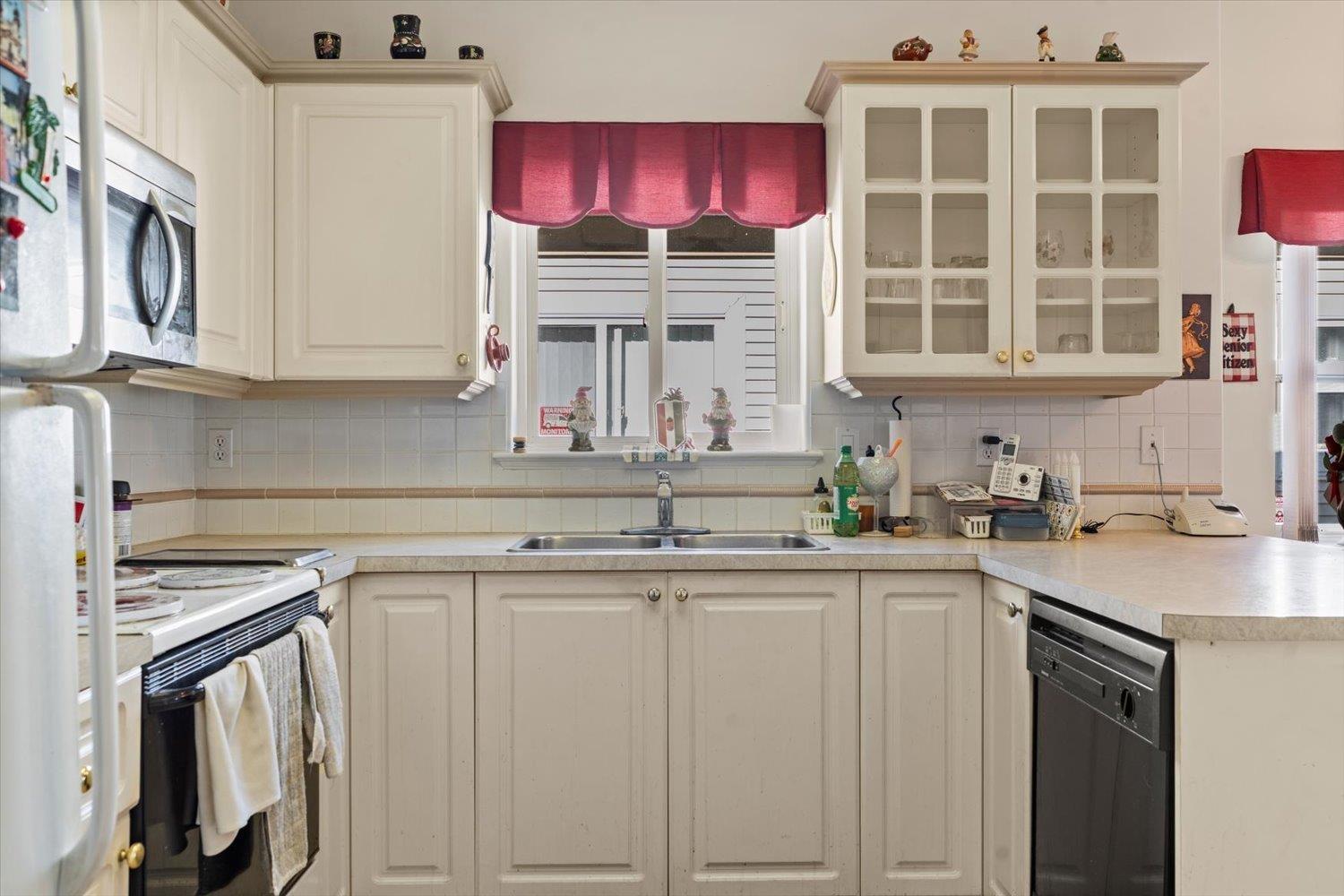 114 8485 YOUNG ROAD|Chilliwack Proper South