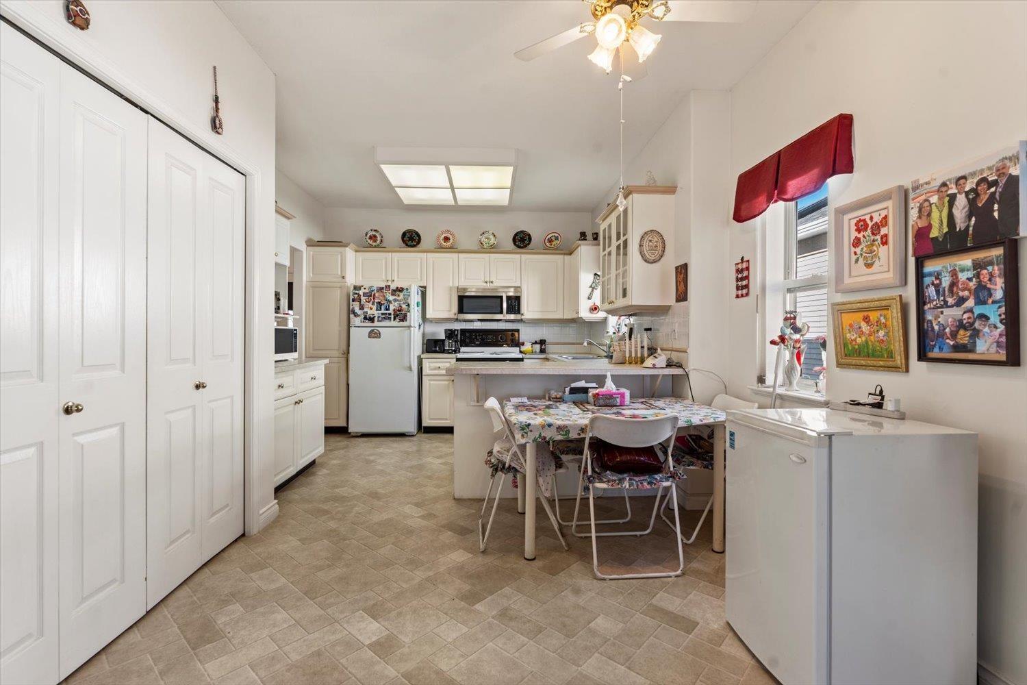 114 8485 YOUNG ROAD|Chilliwack Proper South