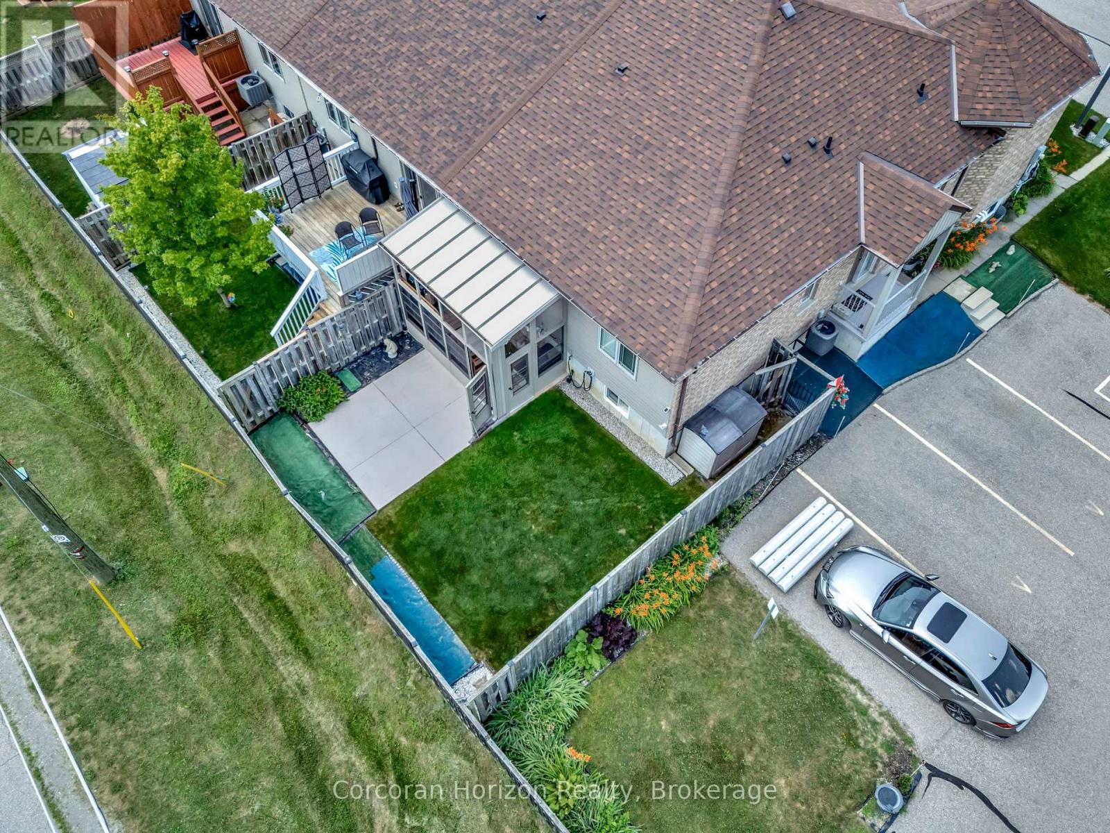 29 - 1038 COLBORNE STREET