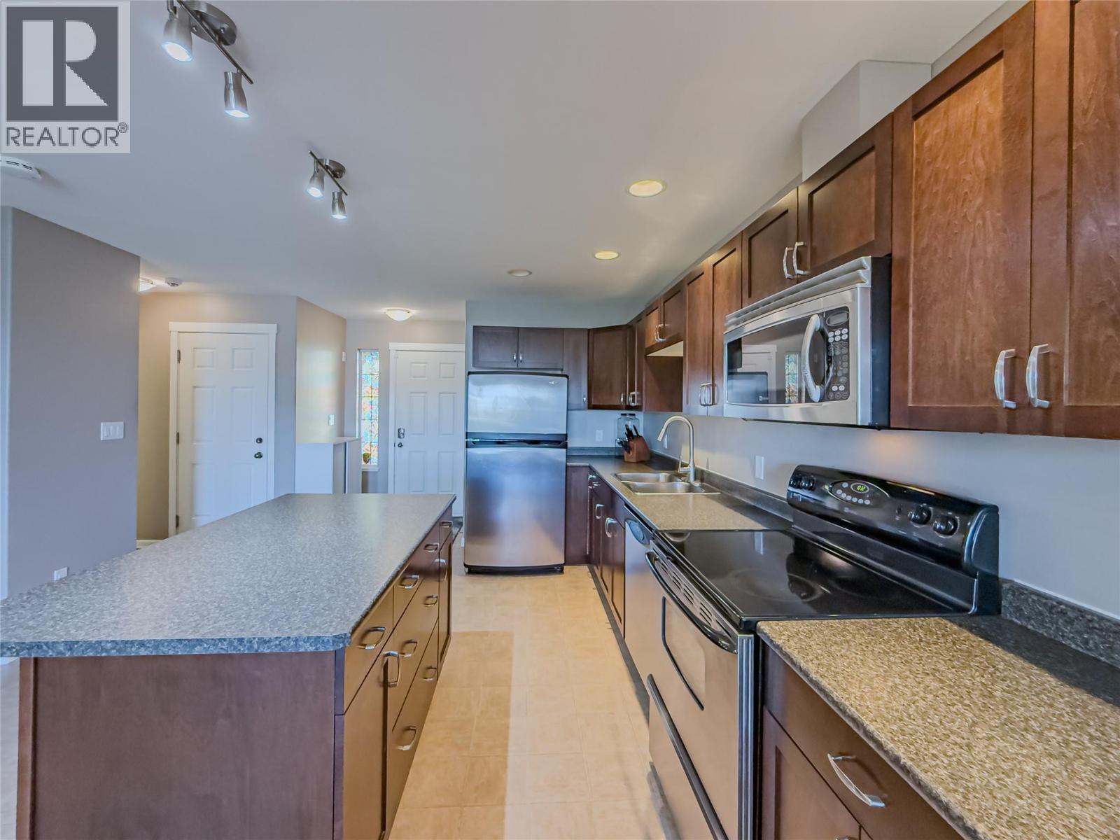 1900 HUGH ALLAN Drive Unit# 36