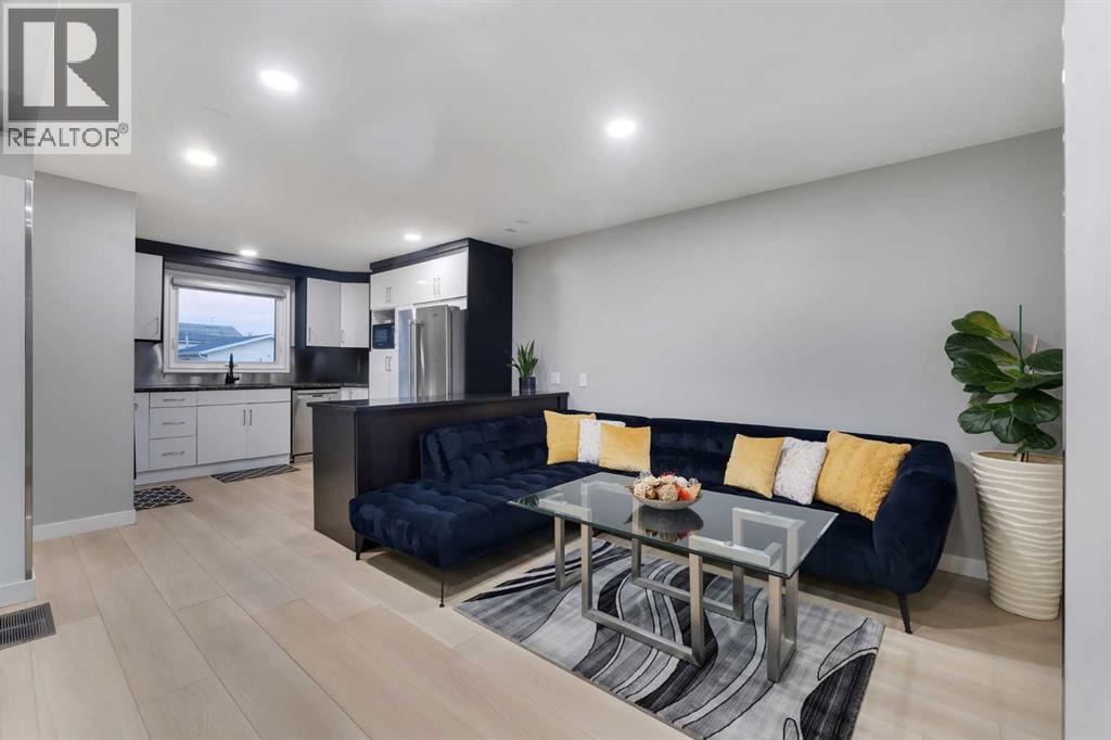 251 Rundlecairn Road NE