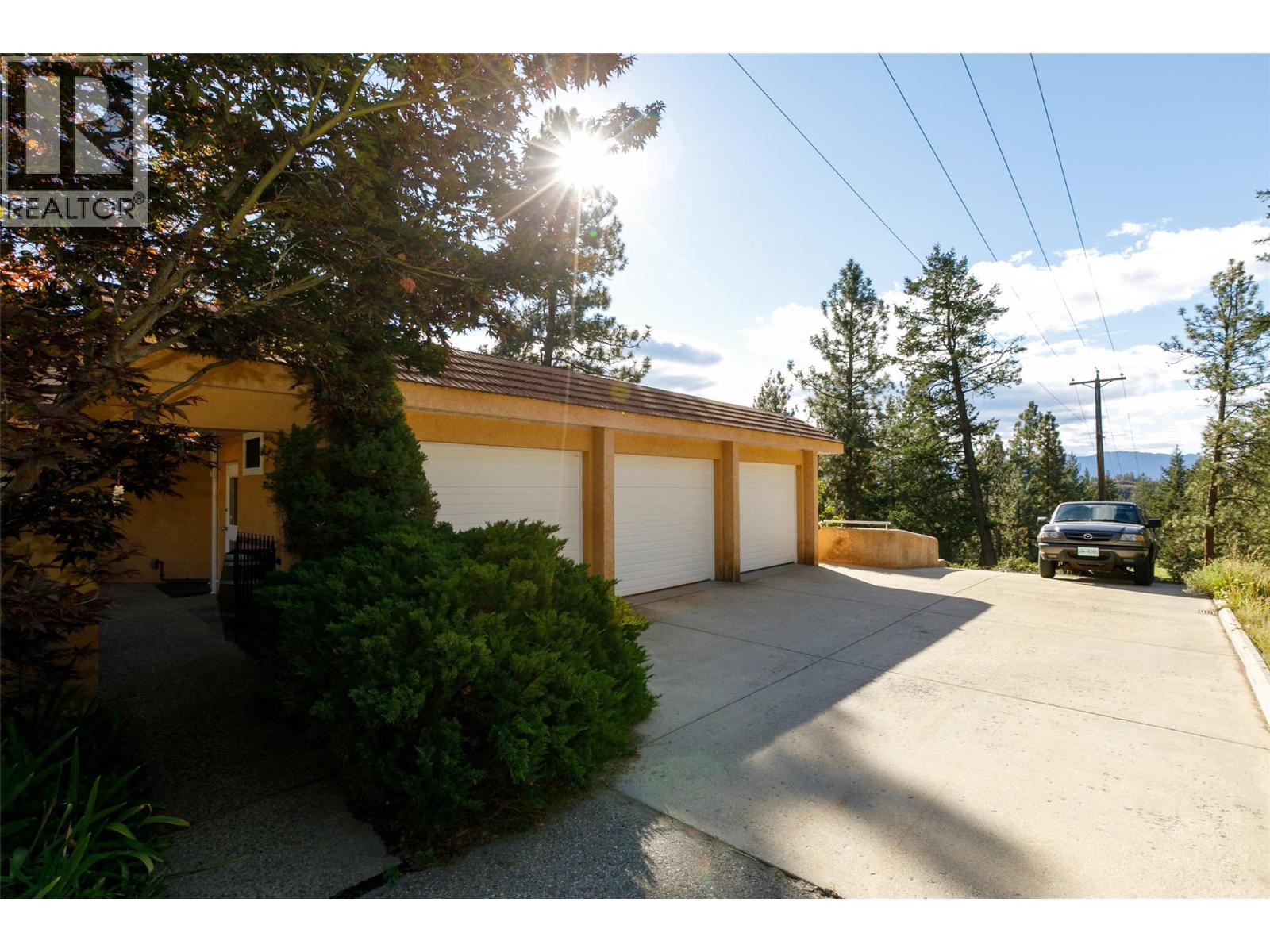 1642 West Kelowna Road