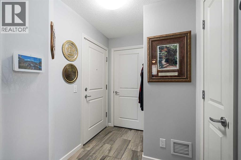 1107, 402 Kincora Glen Road NW