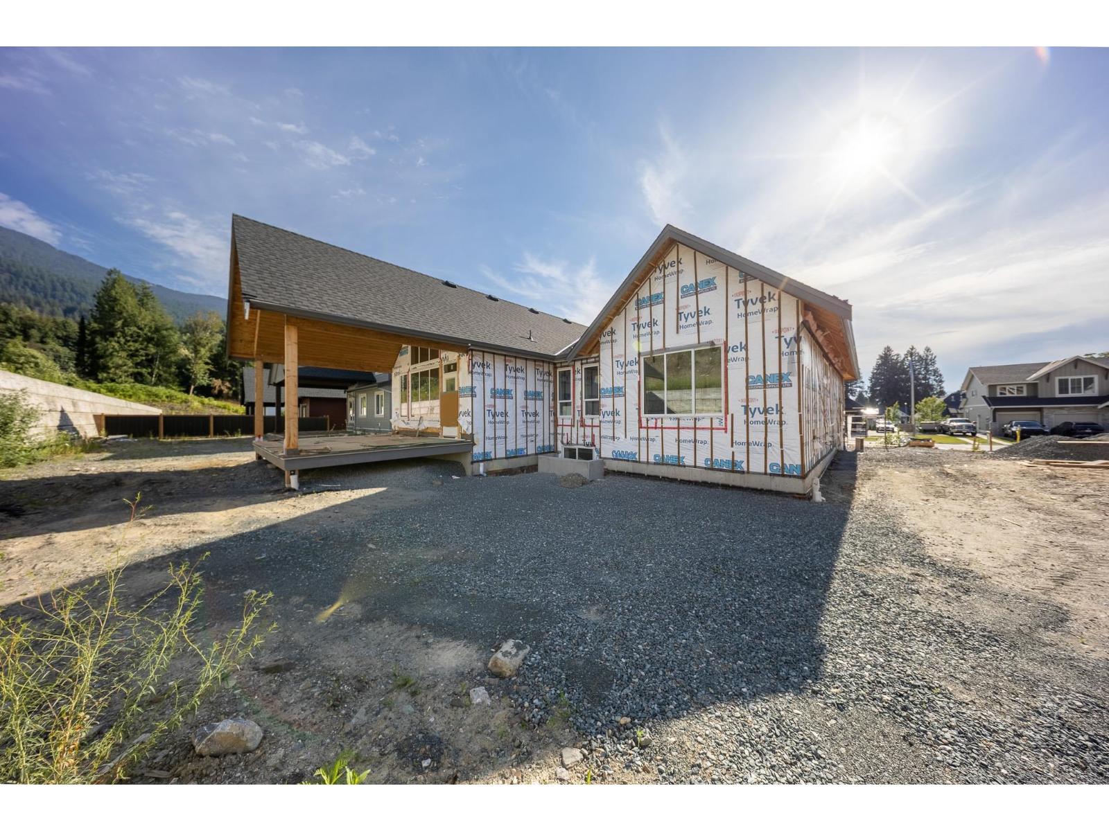 10022 TRILLIUM WAY|East Chilliwack