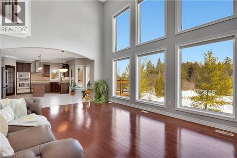 510 FOREST GATE Crescent Waterloo ON N2V2X2