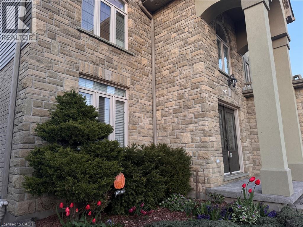 510 FOREST GATE Crescent