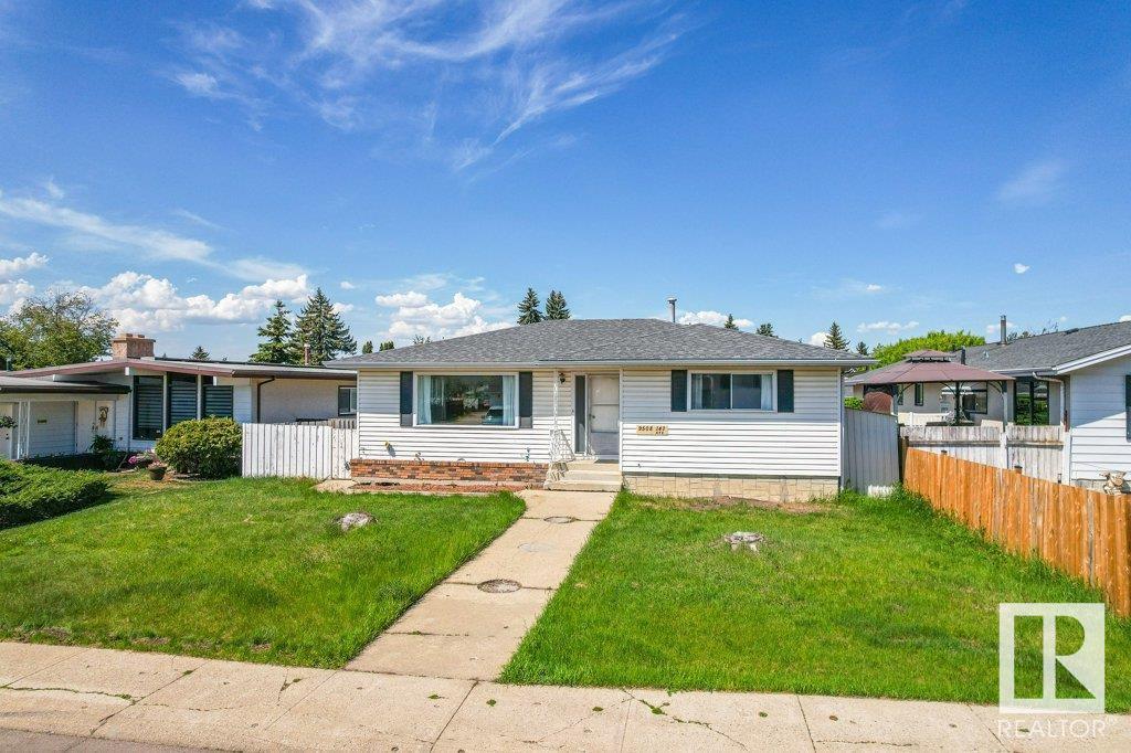 9508 147 AV NW