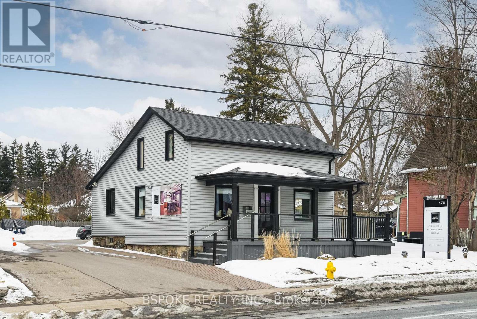 578 KINGSTON ROAD W