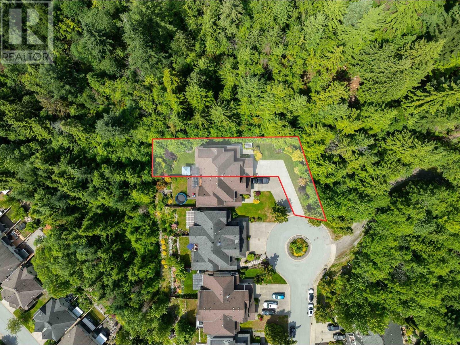34 HICKORY DRIVE
